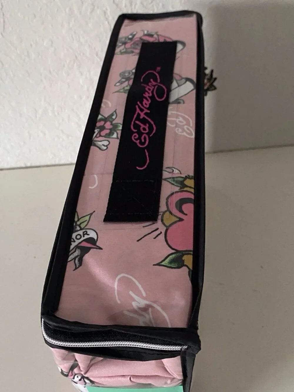 6 Piece Ed Hardy KING Size Sheet Set Pink Logo Skulls Hearts Birds NEW